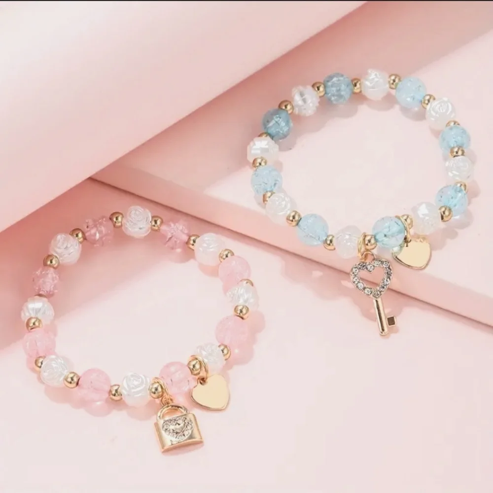 2pcs Girls Cute Lock Key Heart Pendant Bracelet,‎ Flower Design Beaded Elastic